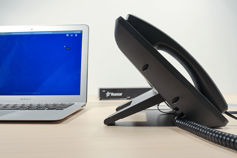 Yealink T54W IP Telefon İnceleme ve Kurulum 3 Yealink T54S Standı